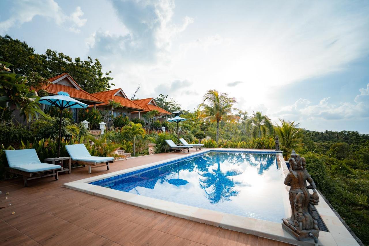 Gara Gara Sea View Hotell Batununggul Eksteriør bilde