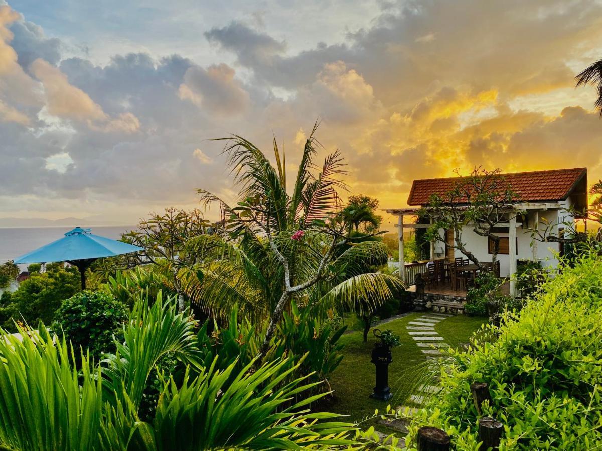 Gara Gara Sea View Hotell Batununggul Eksteriør bilde
